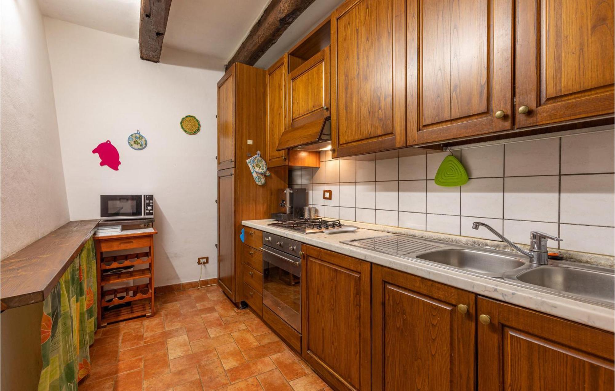 Awesome Home In Marliana With Kitchenette Kültér fotó