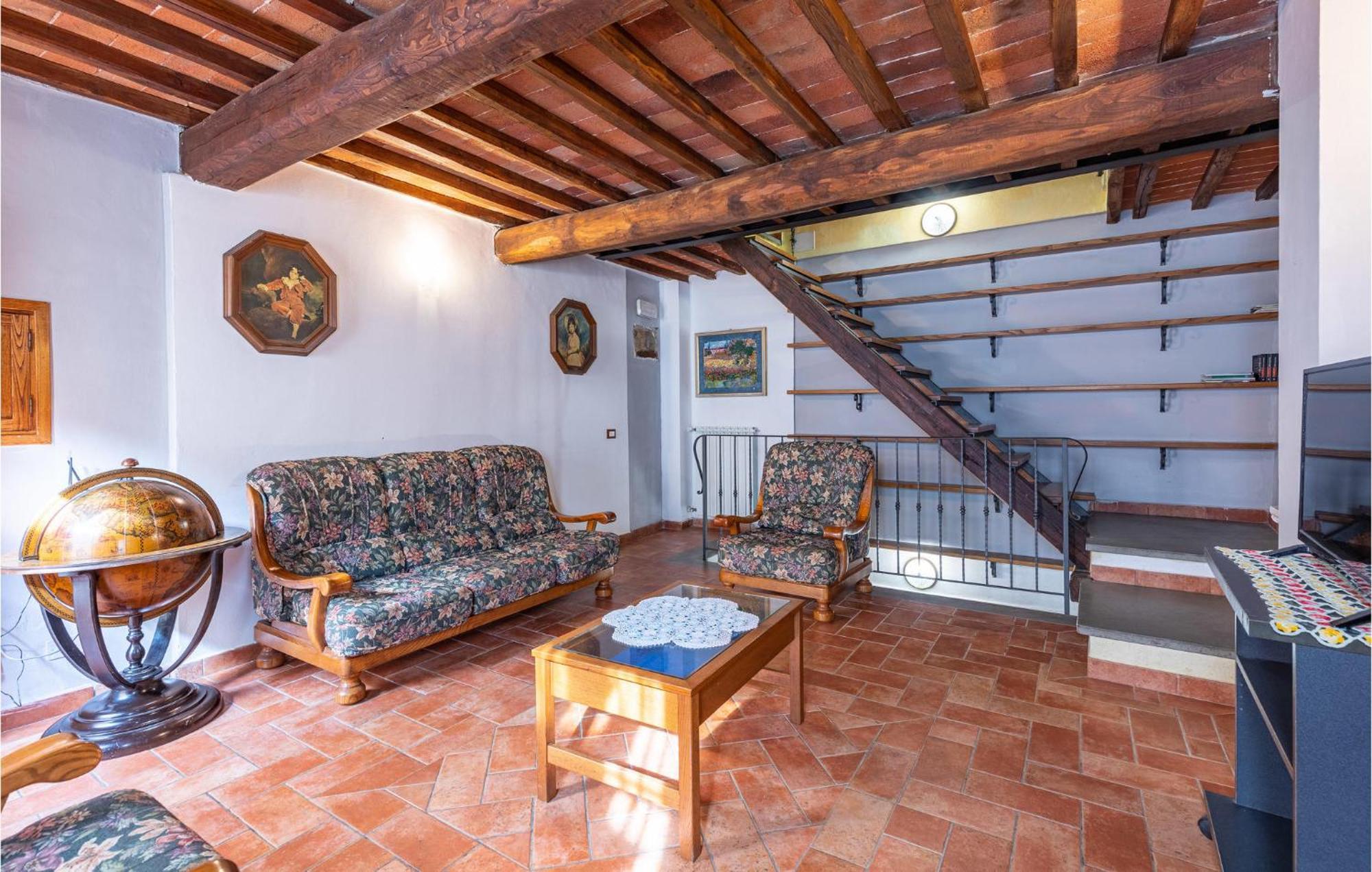 Awesome Home In Marliana With Kitchenette Kültér fotó