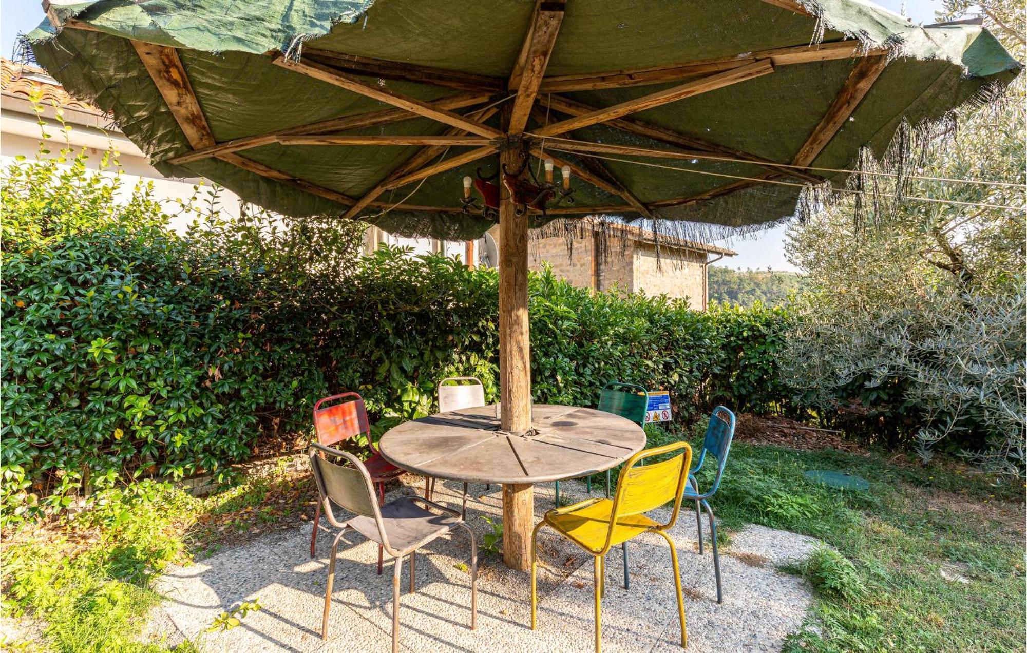 Awesome Home In Marliana With Kitchenette Kültér fotó